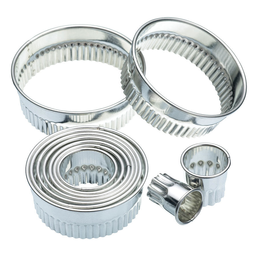 ROUND FLUTED PASTRY CUTTER SET- 11PACK