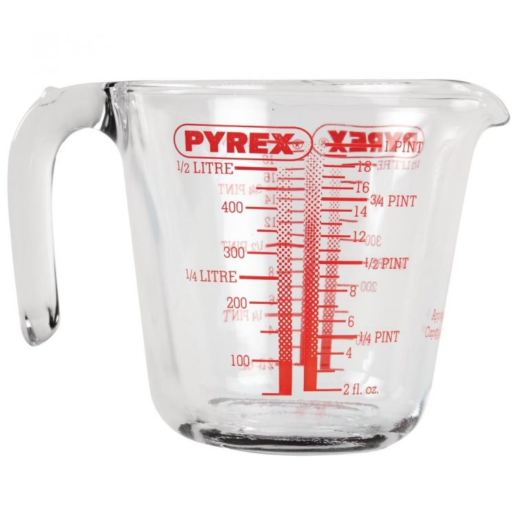 Pyrex Measuring Jug 500ml - Capacity 568ml / 20oz