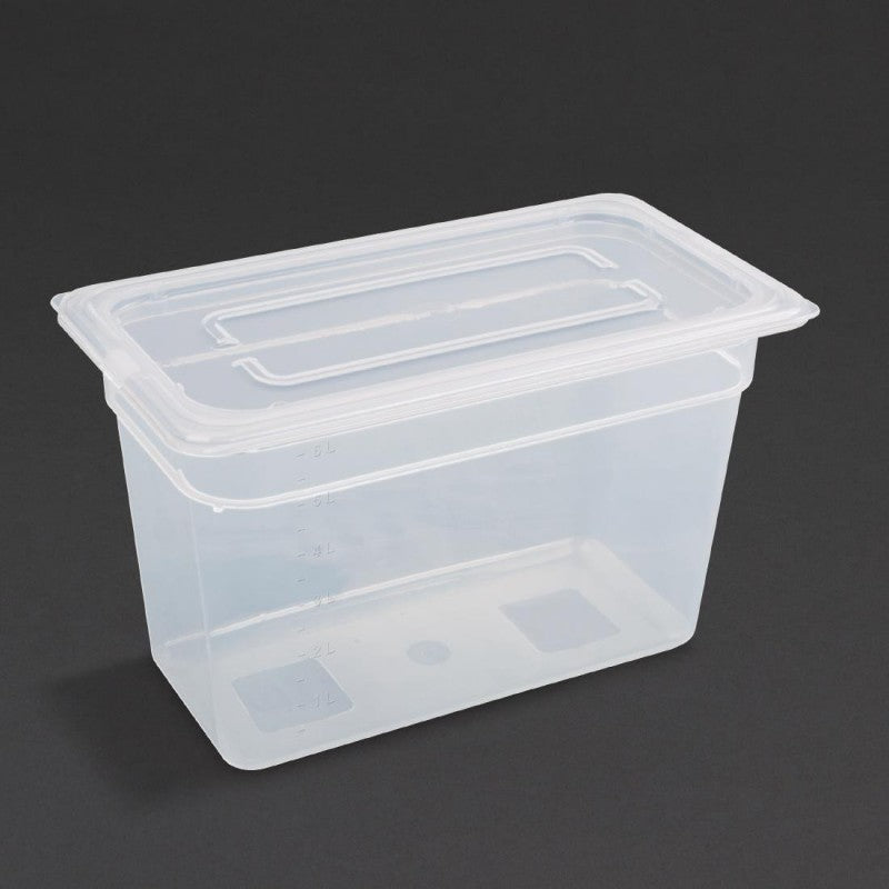 Vogue Polypropylene 1/3 Gastronorm Container with Lid 200mm (Pack of 4) - Capacity: 6.9Ltr. Material: Polypropylene. GN 1/3. Third Size. With lid