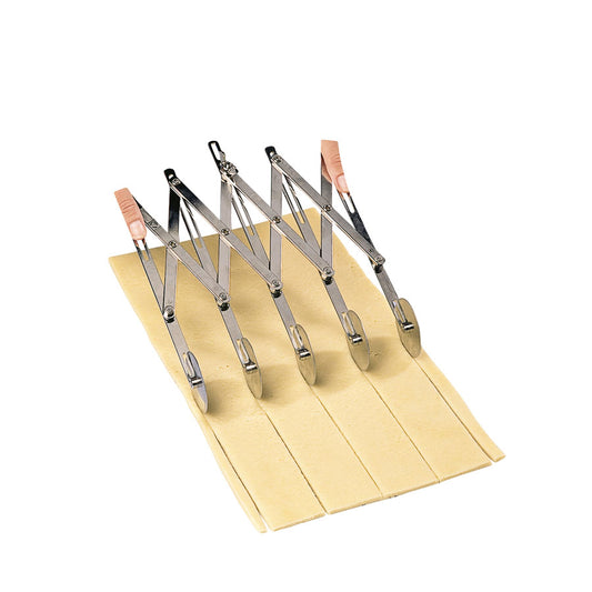 DOUGH CUTTER EXTENDABLE 48CM            