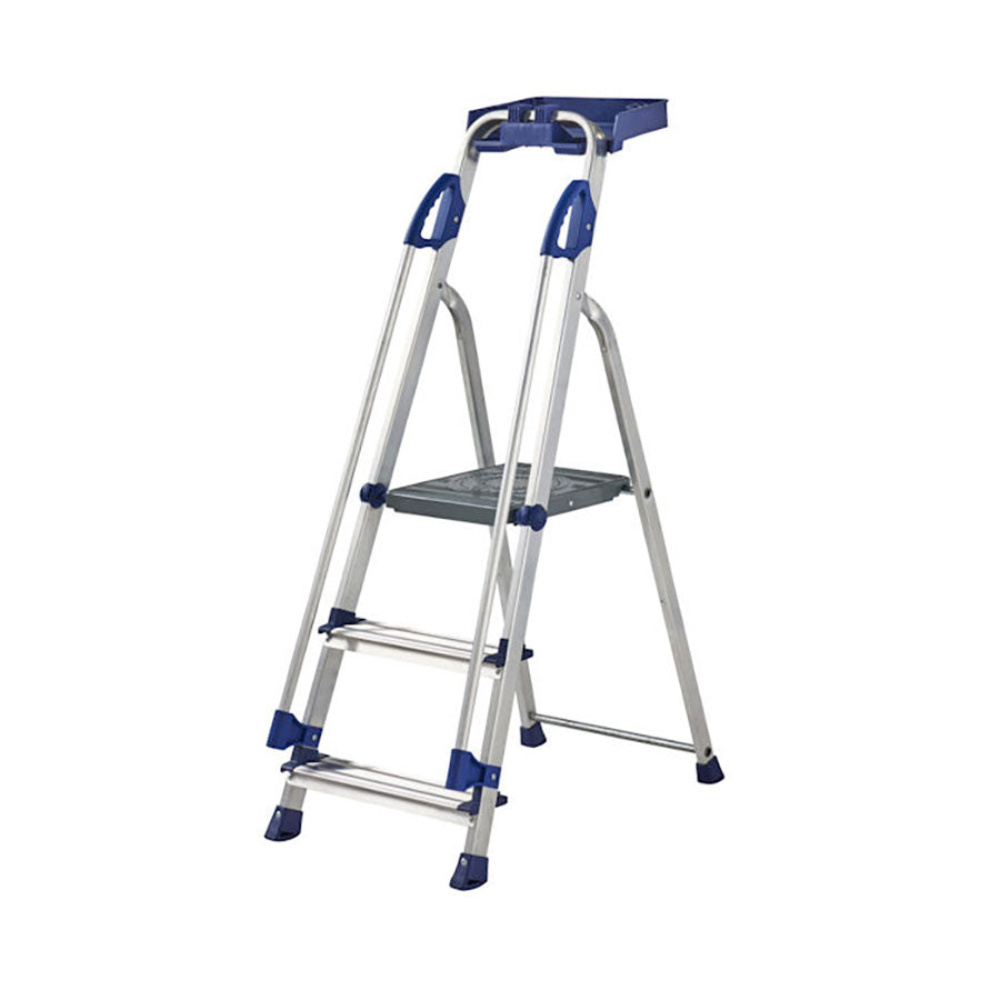 3 TREAD STEPLADDER                      